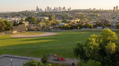3172 2Nd Avenue E, Vancouver, BC 