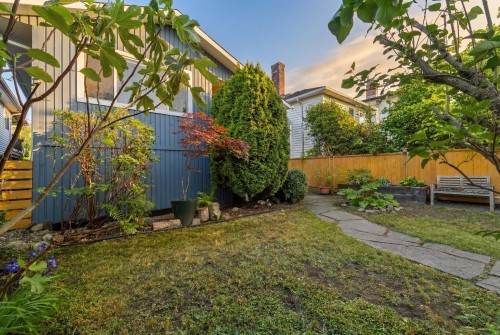 3172 2Nd Avenue E, Vancouver, BC 