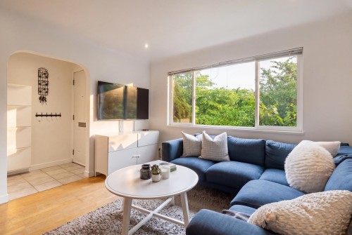 3172 2Nd Avenue E, Vancouver, BC 