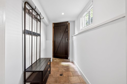 725 Fifth Street, New Westminster, BC 