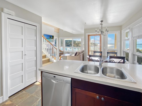 10C-2315 Mackinnon Road, Pender Island, BC 