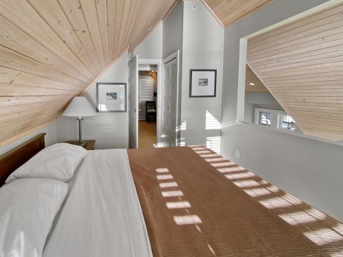 10C-2315 Mackinnon Road, Pender Island, BC 