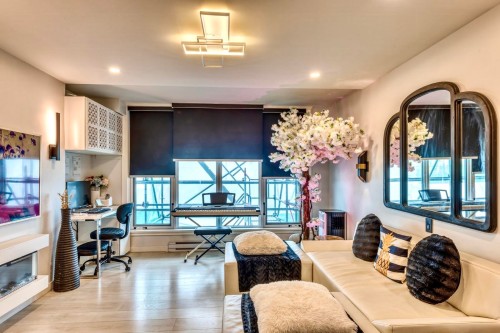 704-2468 Broadway E, Vancouver, BC 