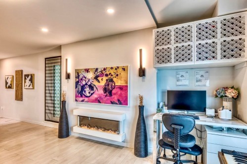 704-2468 Broadway E, Vancouver, BC 