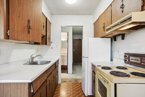 213-1950 8Th Avenue W, Vancouver, BC 