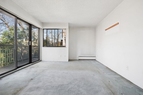 213-1950 8Th Avenue W, Vancouver, BC 