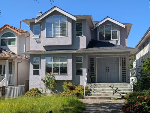 2935 17Th Avenue E, Vancouver, BC 