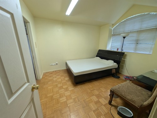 2935 17Th Avenue E, Vancouver, BC 
