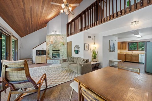 2050 Midnight Way, Squamish, BC 