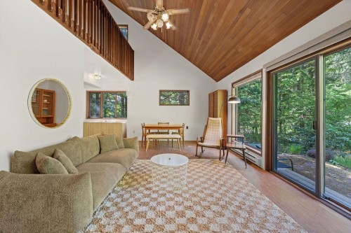 2050 Midnight Way, Squamish, BC 