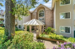 107-5350 Victory Street Burnaby, BC V5J 1T1