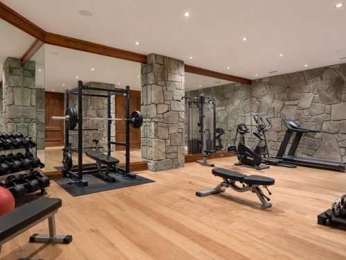 7469/73 Treetop Lane, Whistler, BC - Indoor Photo Showing Gym Room