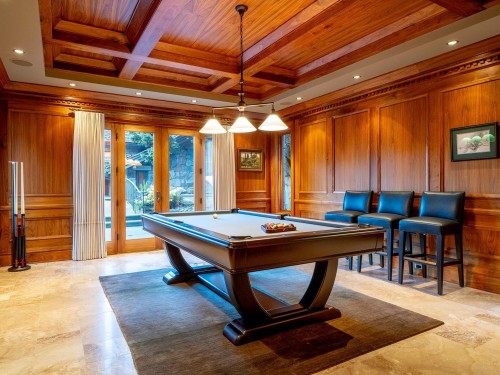 7469/73 Treetop Lane, Whistler, BC - Indoor Photo Showing Other Room