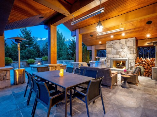 7469/73 Treetop Lane, Whistler, BC - Outdoor With Exterior