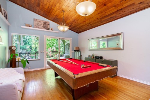 23942 Fern Crescent, Maple Ridge, BC 