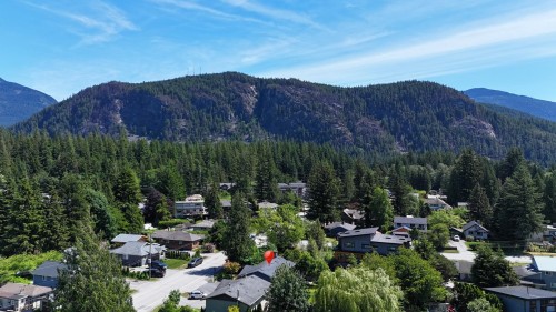 1254 Depot Road, Squamish, BC 