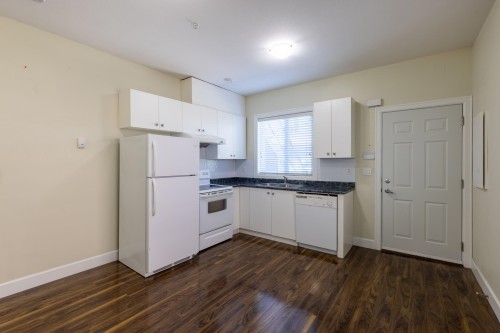 2643 8Th Avenue E, Vancouver, BC 