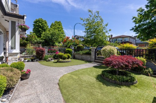 2643 8Th Avenue E, Vancouver, BC 