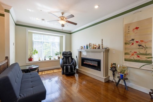 2643 8Th Avenue E, Vancouver, BC 