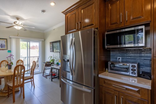 2643 8Th Avenue E, Vancouver, BC 