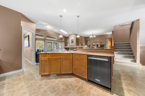 6-11442 Best Street, Maple Ridge, BC 