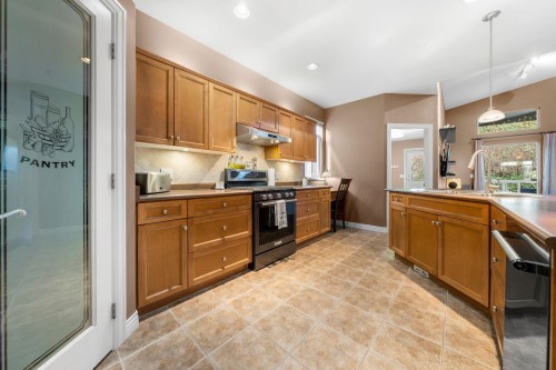 6-11442 Best Street, Maple Ridge, BC 