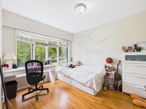 7692 Osler Street, Vancouver, BC 