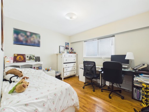 7692 Osler Street, Vancouver, BC 