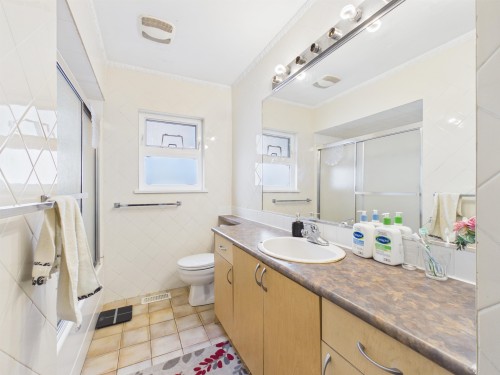 7692 Osler Street, Vancouver, BC 