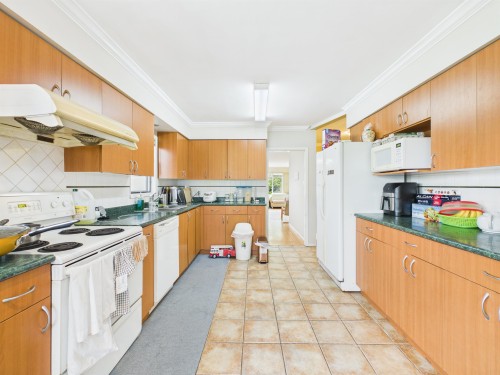 7692 Osler Street, Vancouver, BC 
