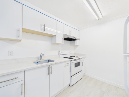 7692 Osler Street, Vancouver, BC 