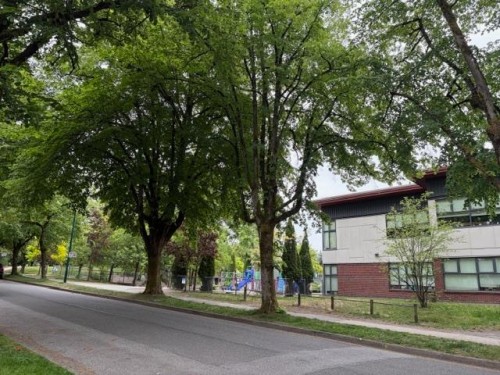 1166 16Th Avenue E, Vancouver, BC 