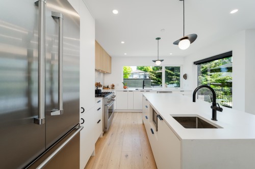 5208 Ross Street, Vancouver, BC 