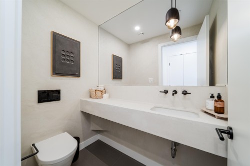 5208 Ross Street, Vancouver, BC 