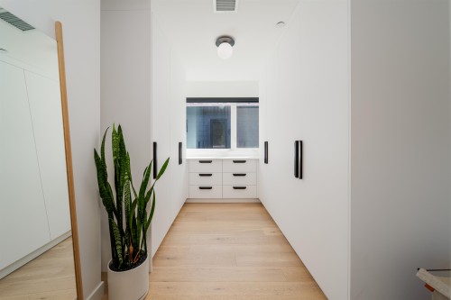 5208 Ross Street, Vancouver, BC 