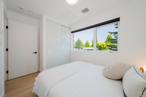 5208 Ross Street, Vancouver, BC 