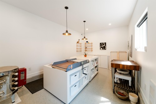 5208 Ross Street, Vancouver, BC 