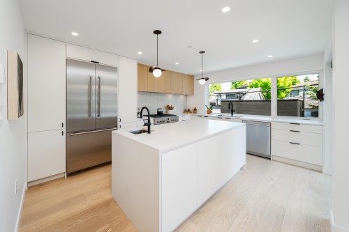 5208 Ross Street, Vancouver, BC 