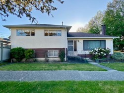 3925 Penticton Street  Vancouver, BC V5R 1X7