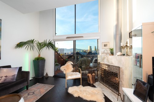 1167 8Th Avenue W, Vancouver, BC 