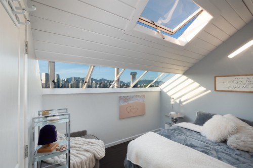 1167 8Th Avenue W, Vancouver, BC 