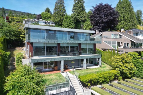 2370 Palmerston Avenue, West Vancouver, BC 