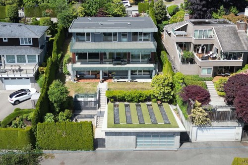 2370 Palmerston Avenue, West Vancouver, BC 