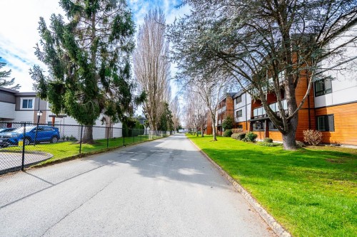 107-3411 Springfield Drive, Richmond, BC 