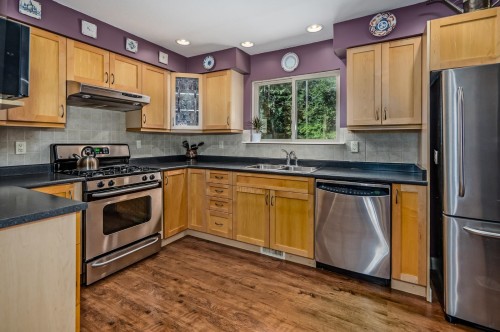 27671 112Th Avenue, Maple Ridge, BC 