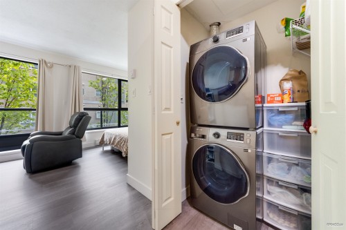 205-3438 Vanness Avenue, Vancouver, BC 