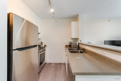 205-3438 Vanness Avenue, Vancouver, BC 