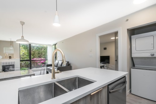 512-7831 Westminster Highway, Richmond, BC 