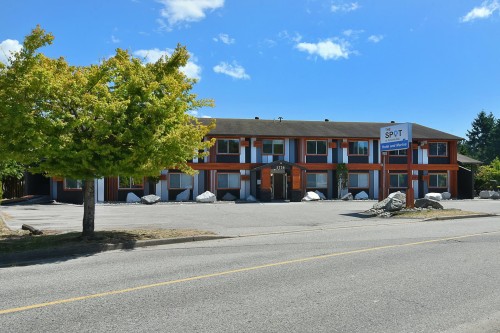 11-5761 Wharf Avenue, Sechelt, BC 
