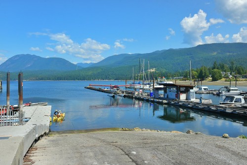 11-5761 Wharf Avenue, Sechelt, BC 